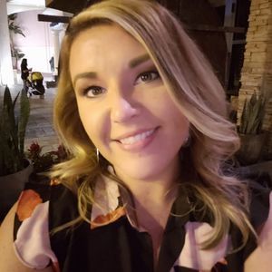 Meet your Posher, Stephenie